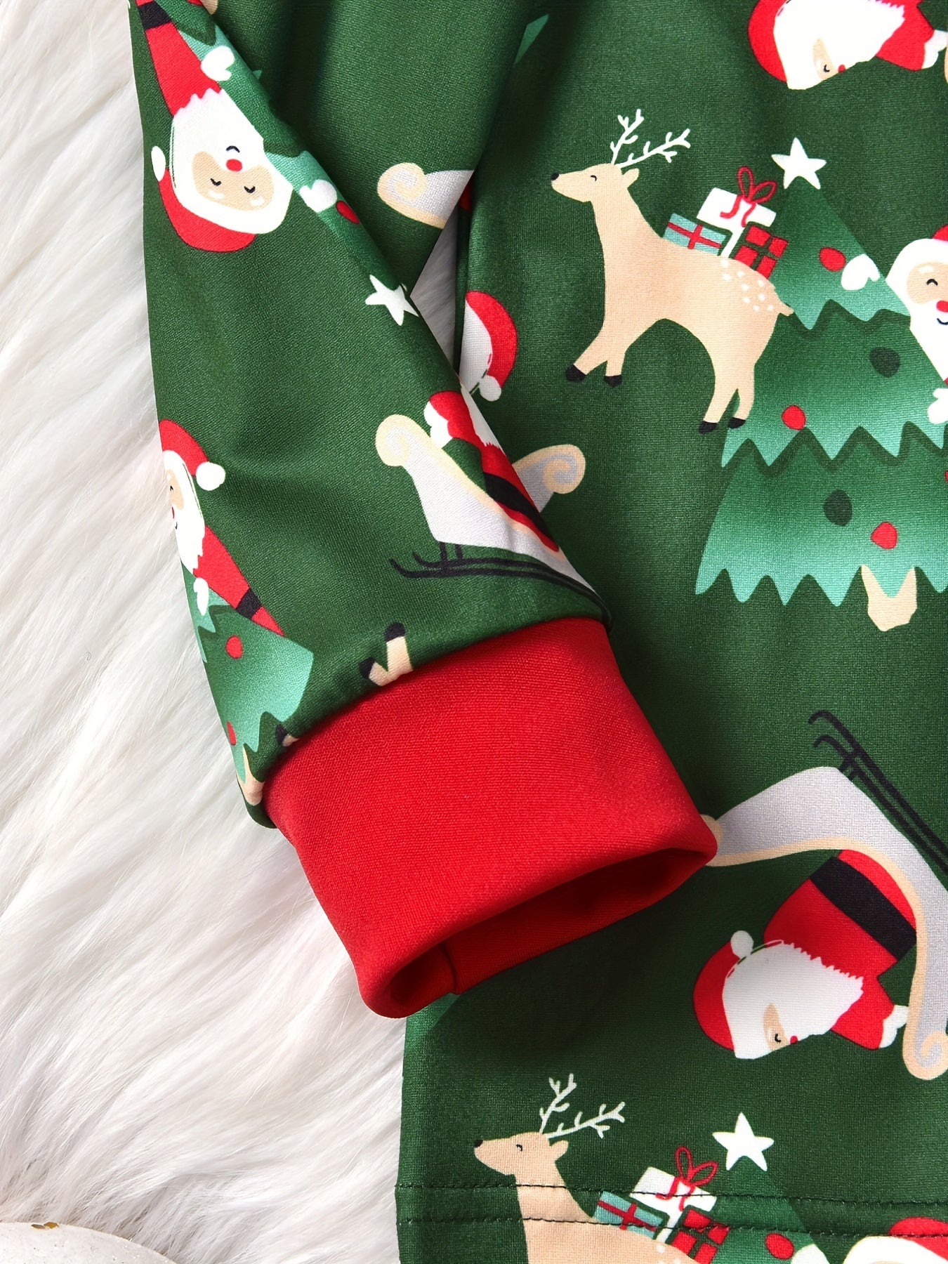 2pcs Christmas Style Kid's Pajamas Set Santa Elk Pattern Loungewear