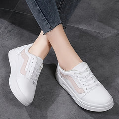 Women's Lightweight Lace-up Board Shoes Outdoor Sneakers