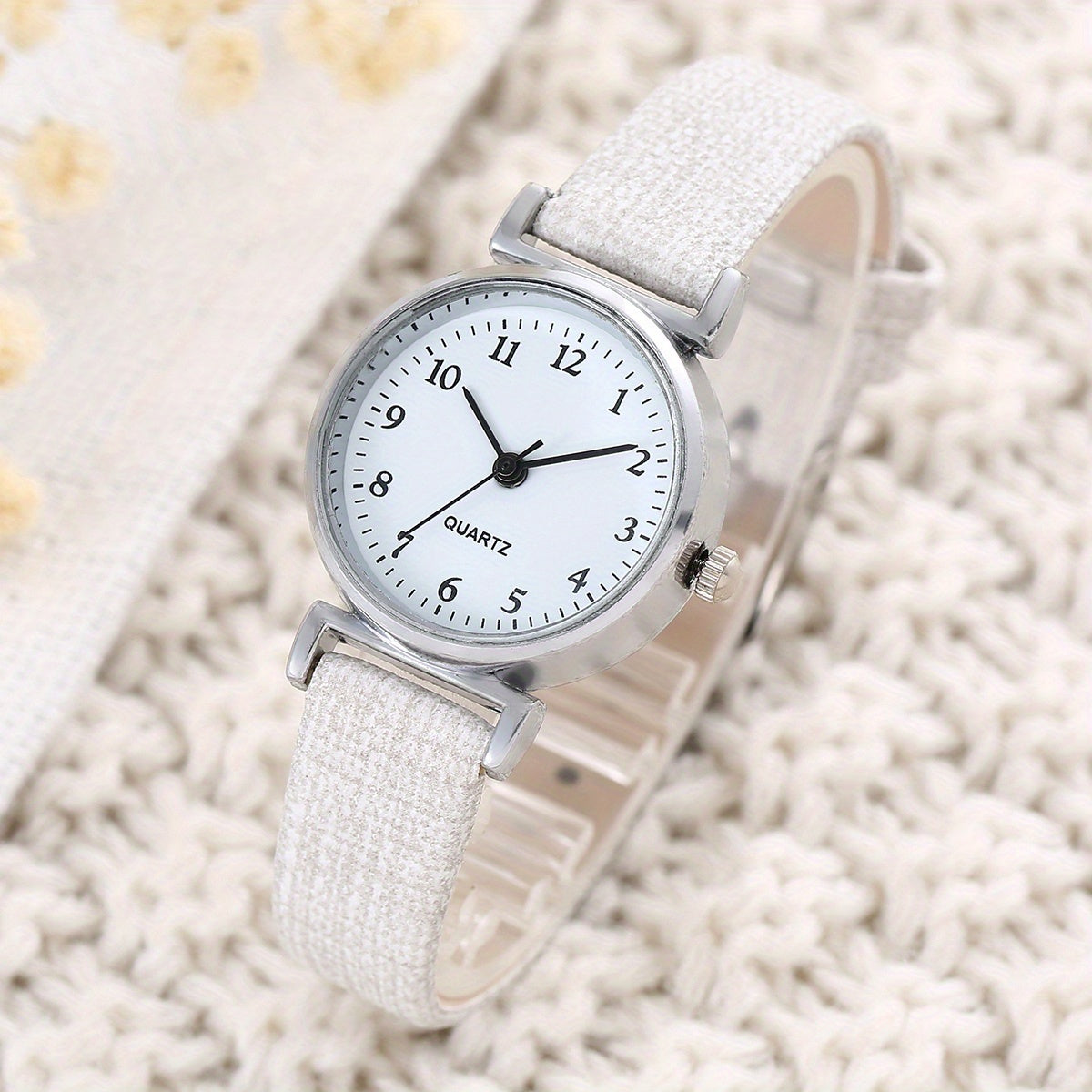 Minimalist Quartz Watch PU Strap Round Dial Daily Wear