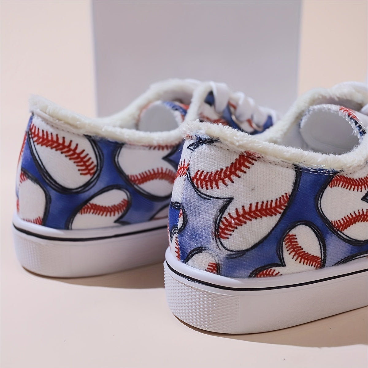 Women's Baseball Canvas Sneakers Round Toe Lace Up Flat Shoes