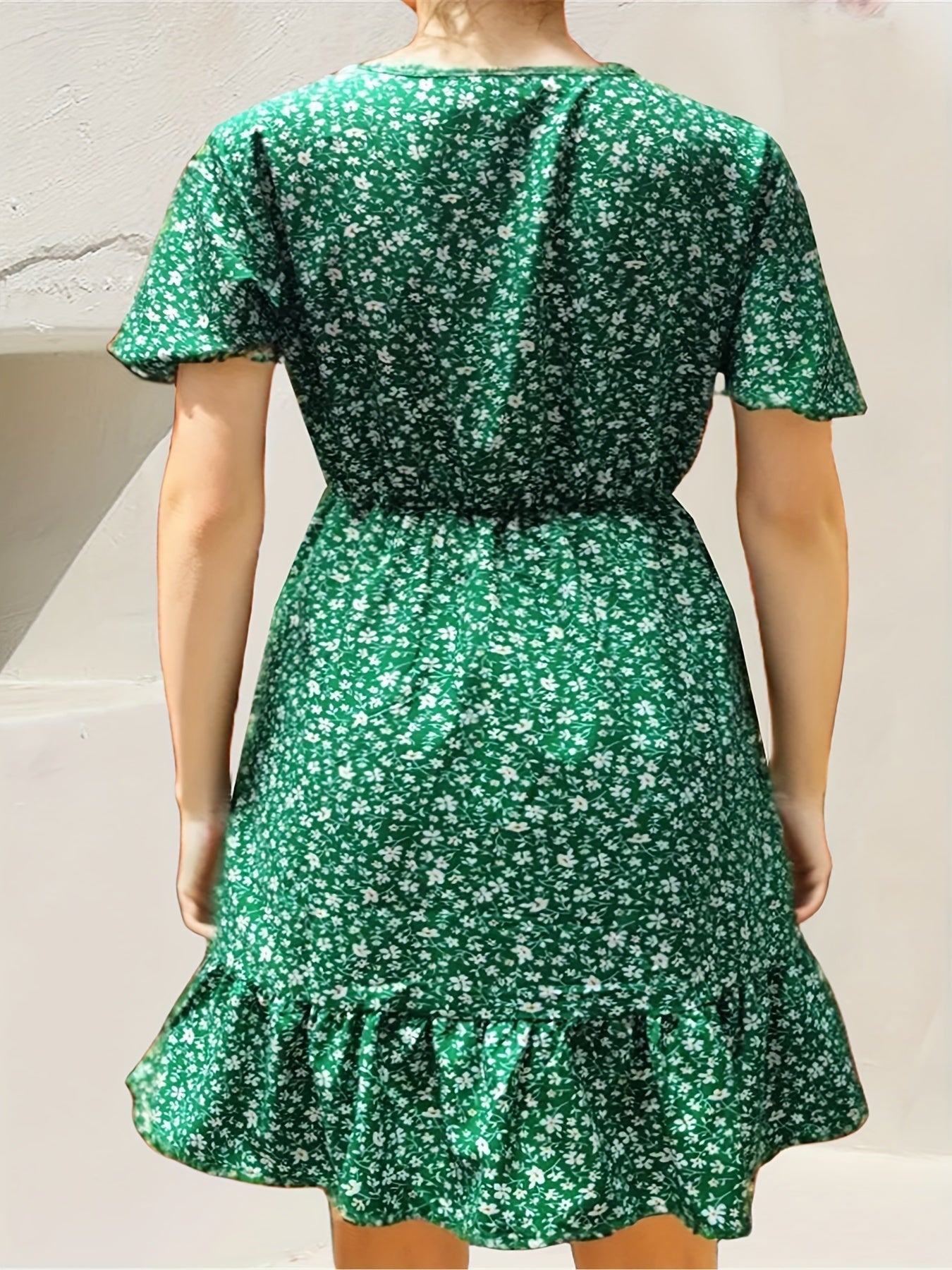 Ditsy Print Button Decor V Neck Mini Dress