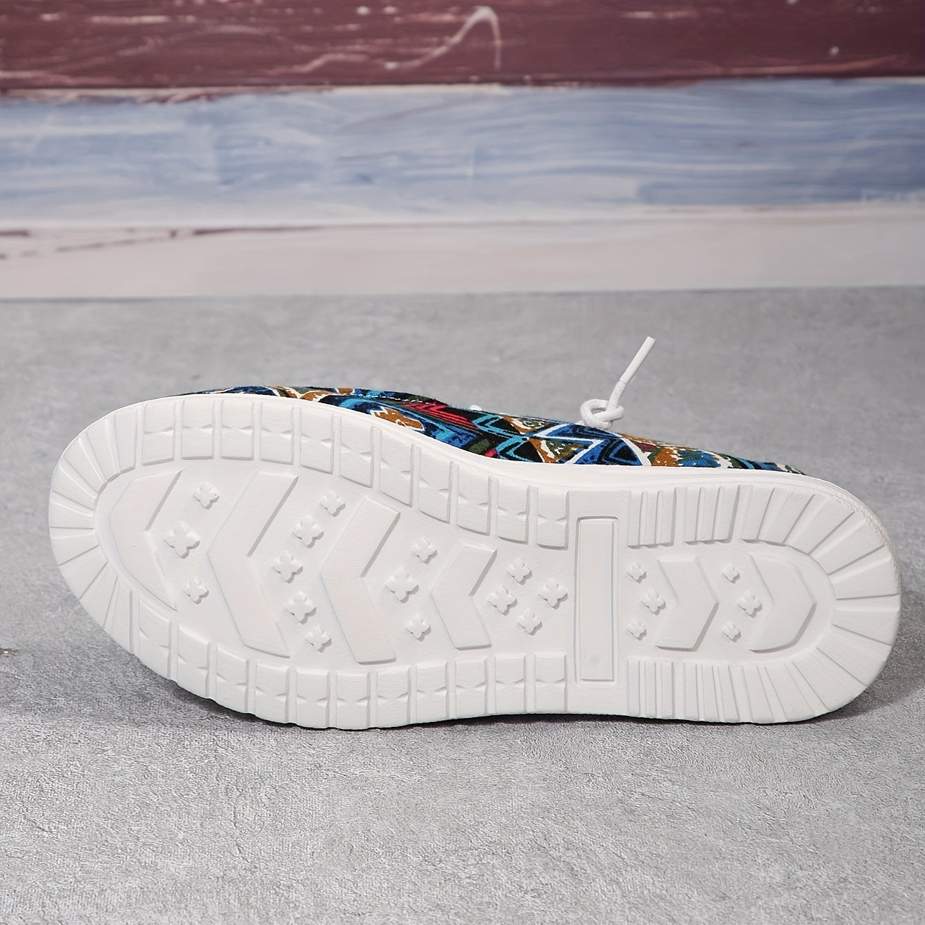 Women's Geometric Pattern Canvas Lace Up Outdoor Shoes