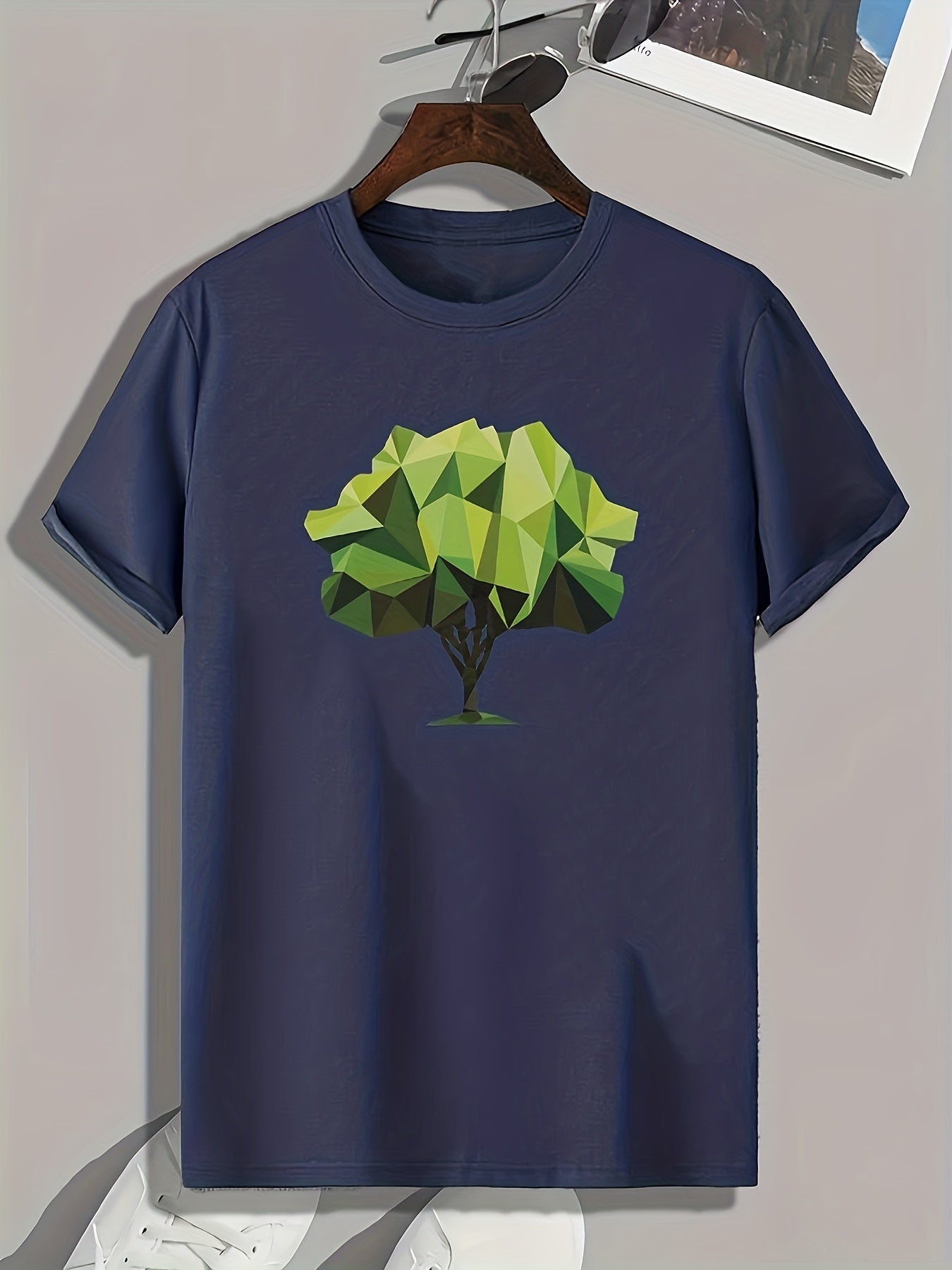 Tree Pattern Print Men's Comfy Sports T-shirt