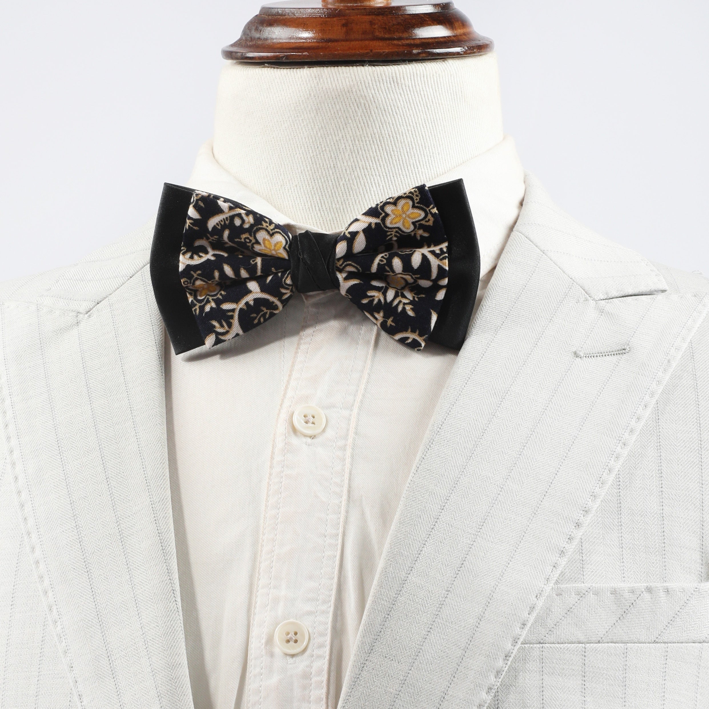 Men's Floral Double Layer Pullover Bow Tie Suit