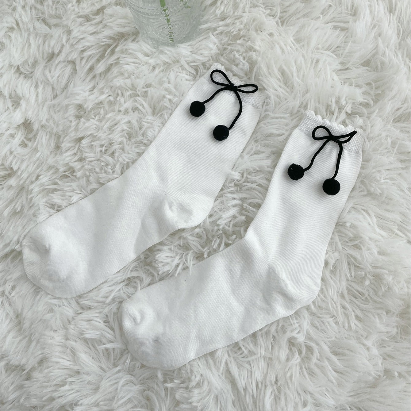Women's Cherry Side Crew Socks