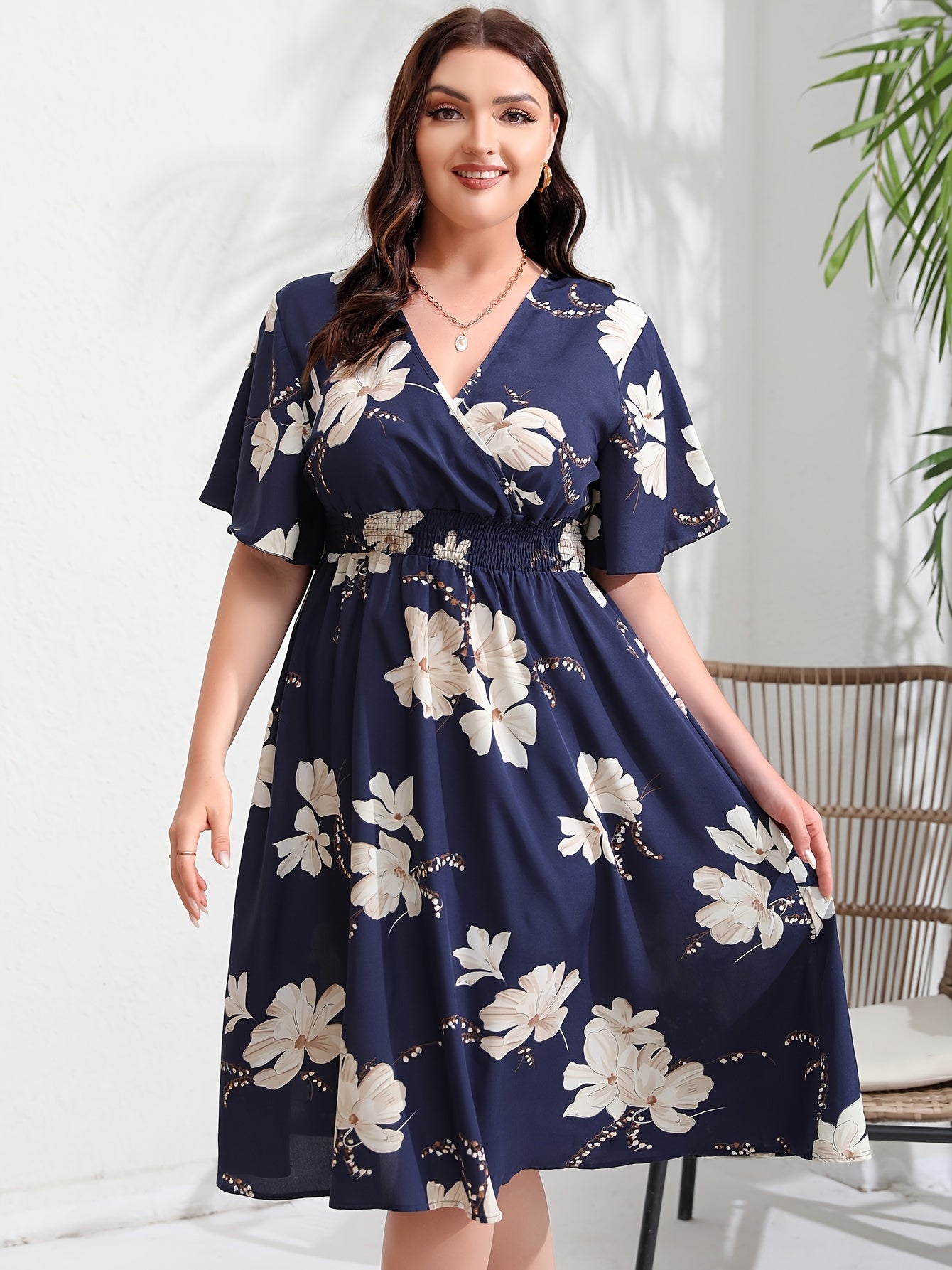 Women's Plus Floral Print Short Sleeve Midi Dress