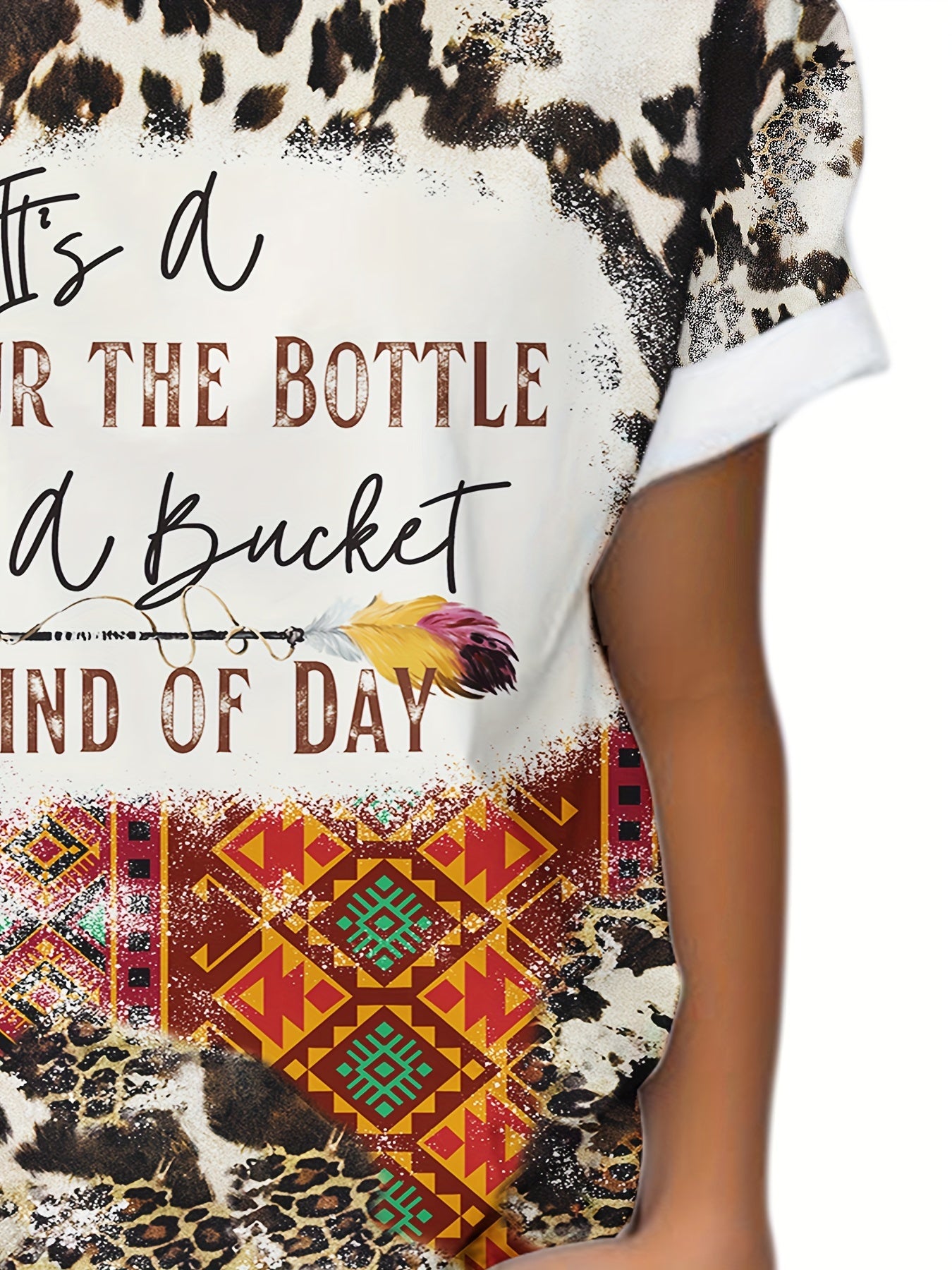 Boho Style Pour the Bottle Print T-shirt for Summer