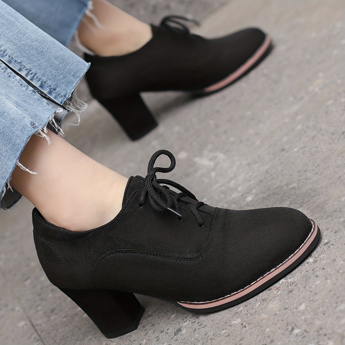 Women's Lace-Up Block Heel Pumps Comfortable Closed Toe Oktoberfest Dress Shoes