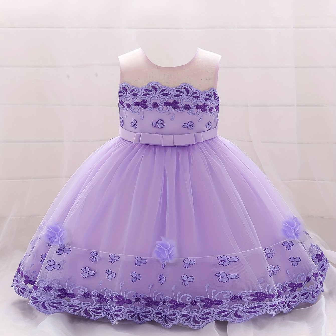 Girl's Princess Dress Embroidered Lace Flower Puffy Dress