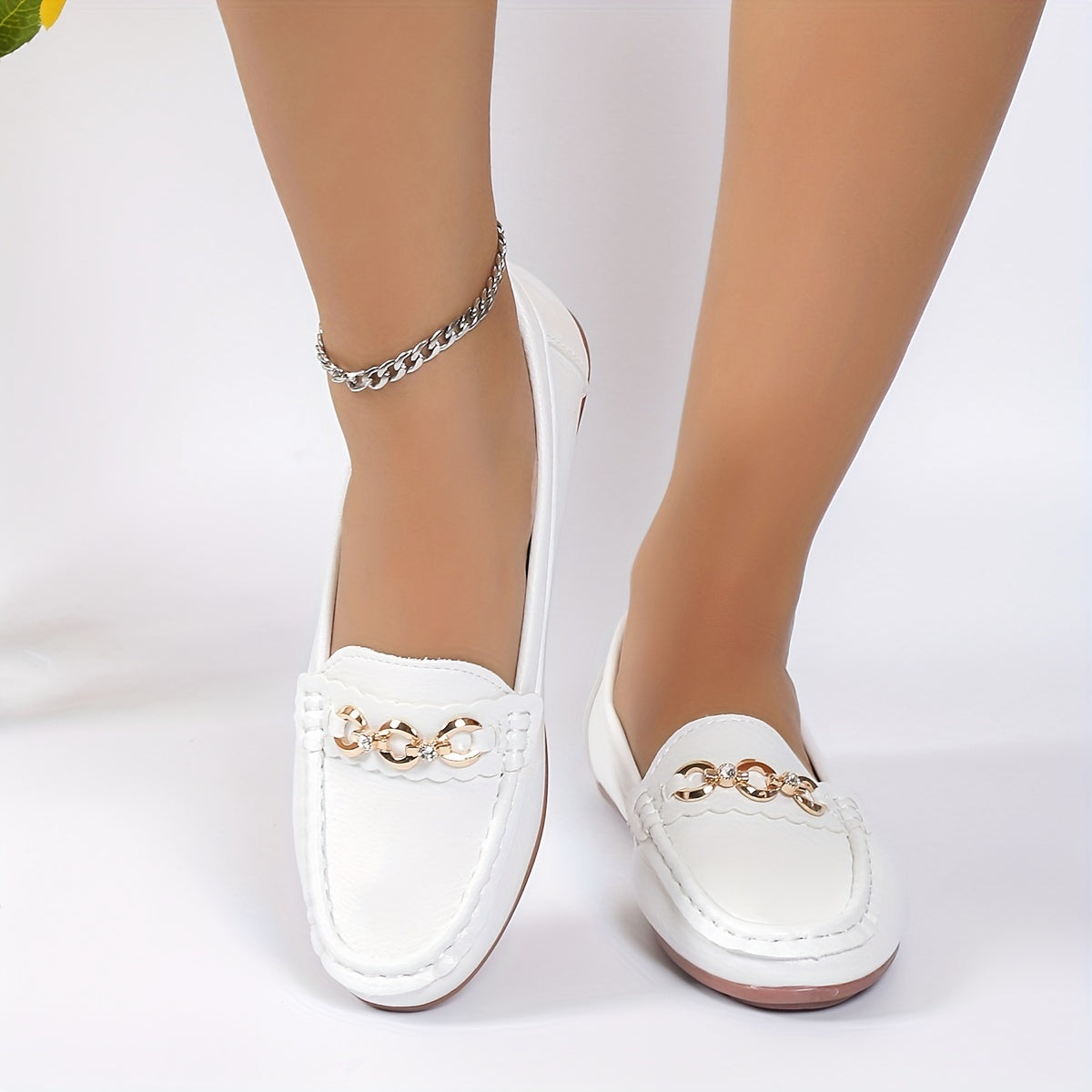 Women's Chain Decor Loafers Slip On Shoes Casual Walking Shoes