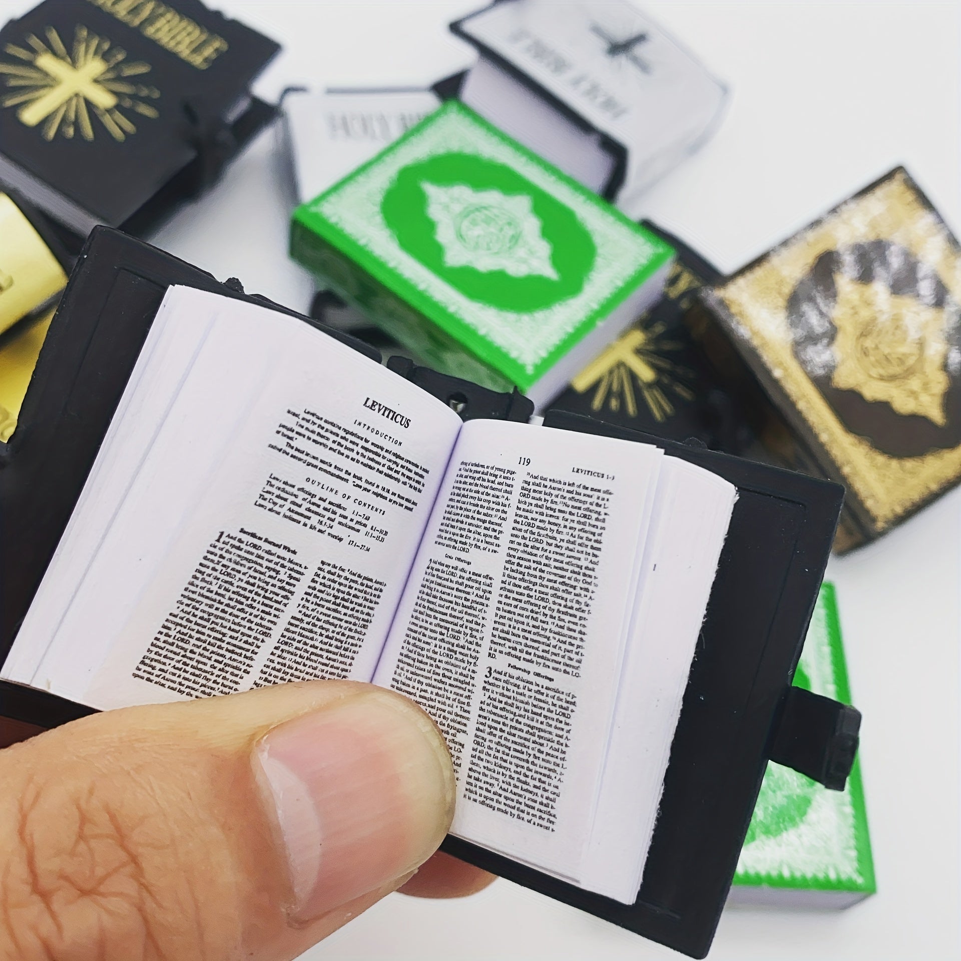 Mini Bible Paper Book Model Toy Dollhouse Furniture Decoration