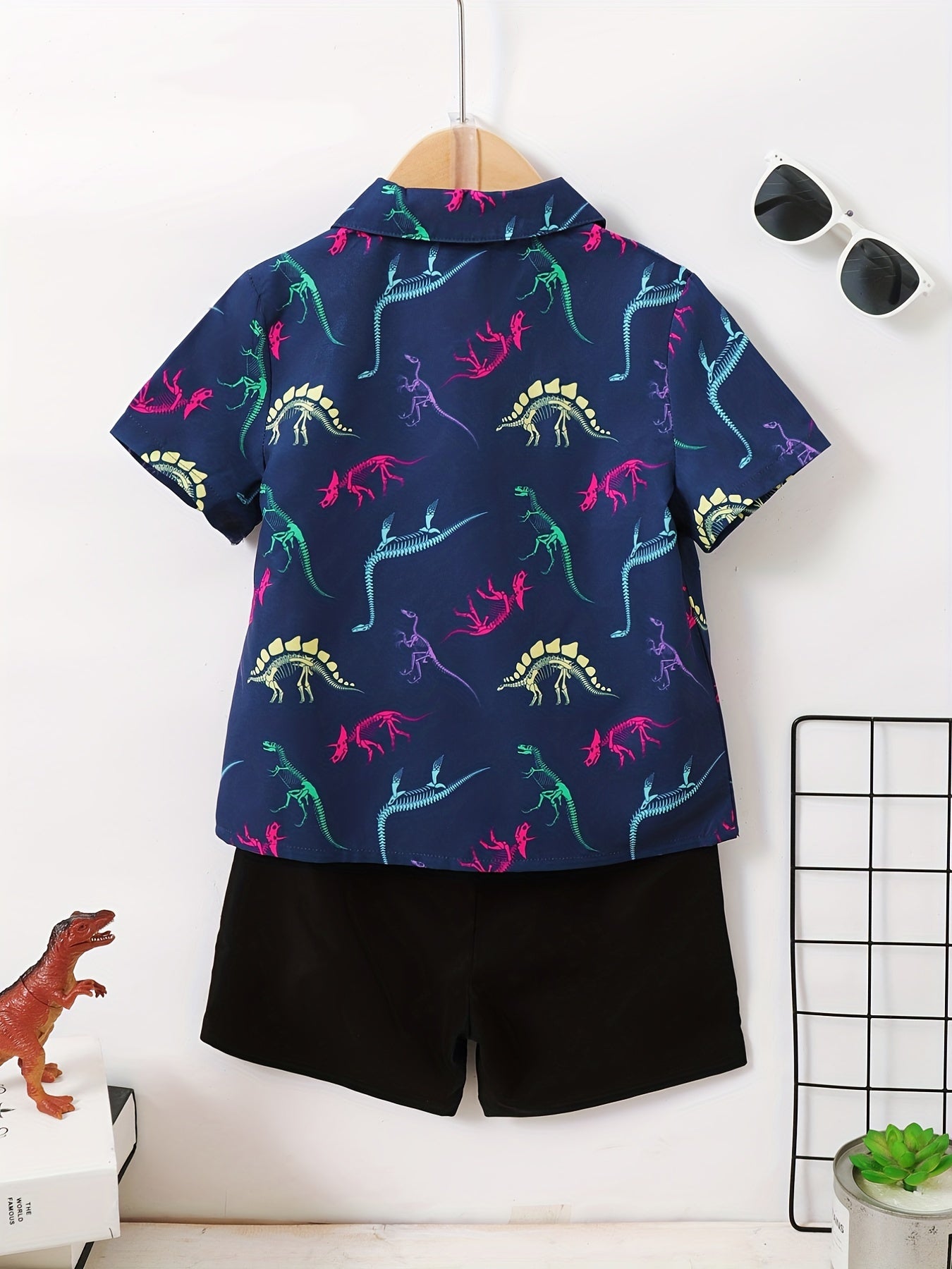 Boys Dinosaur Print Short Sleeve Shirt & Shorts Set for Summer