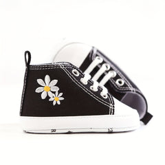 Daisy Embroidered Baby Girl Sneakers Lightweight Non Slip Shoes