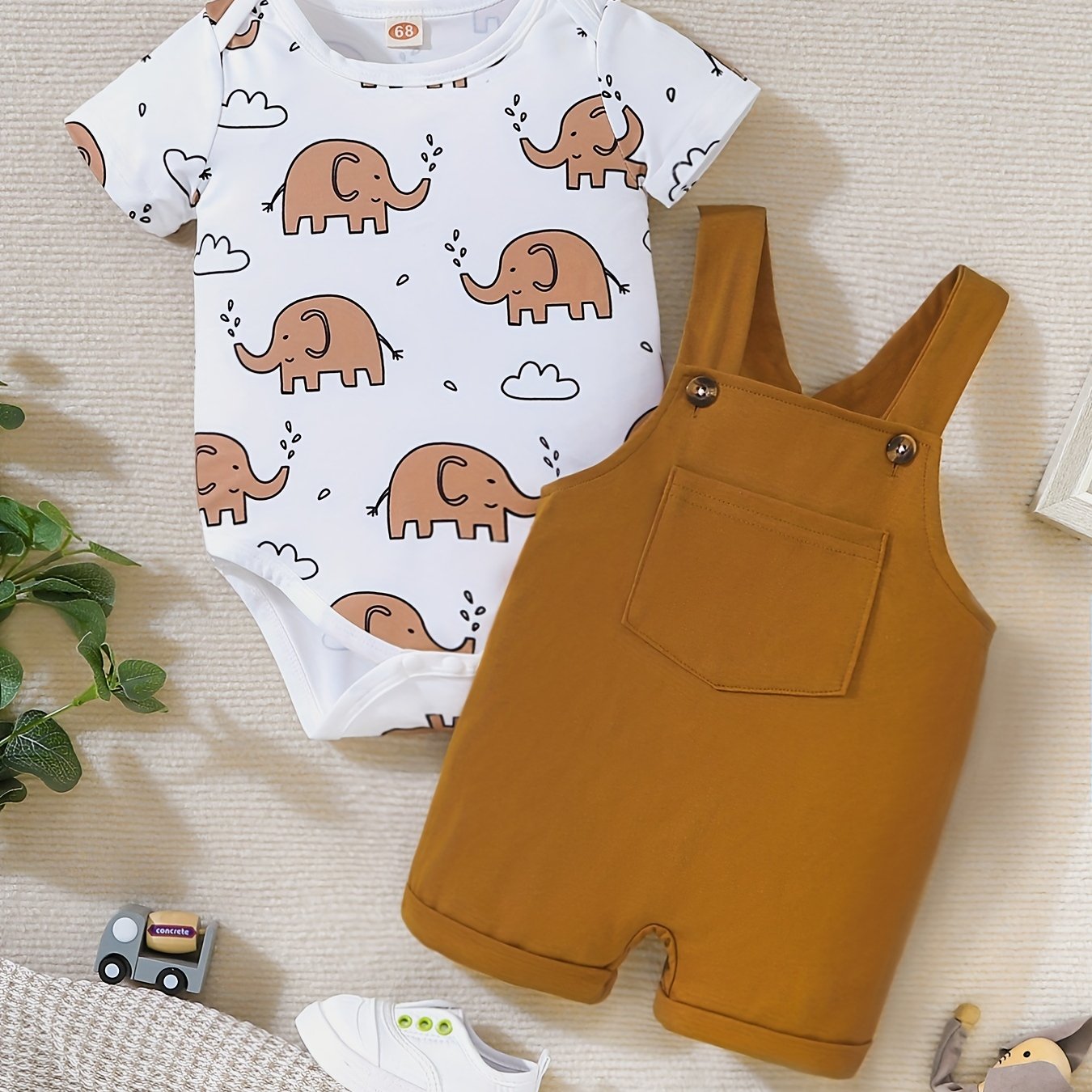 2pcs Baby Boys Elephant Graphic Onesie & Overalls Set