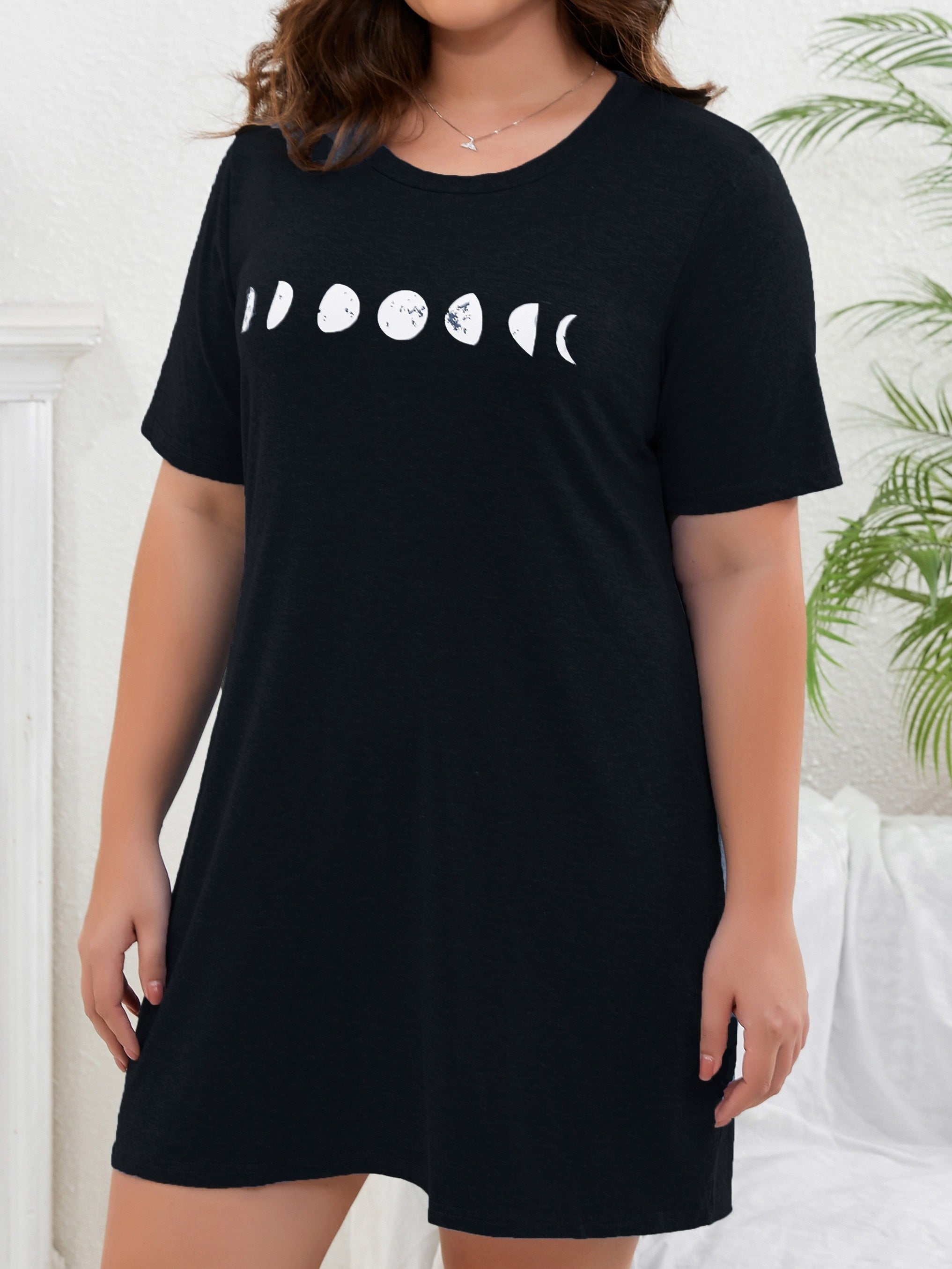 Women's Plus Moon Print Round Neck Short Sleeve Sleep Tee Dress