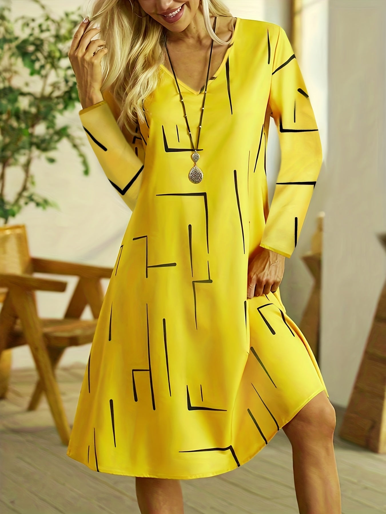 Women's Plus Stripe Print Long Sleeve V Neck Dress