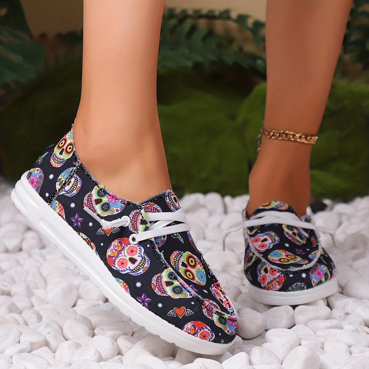 Colorful Skull Pattern Slip-On Canvas Sneakers for Halloween