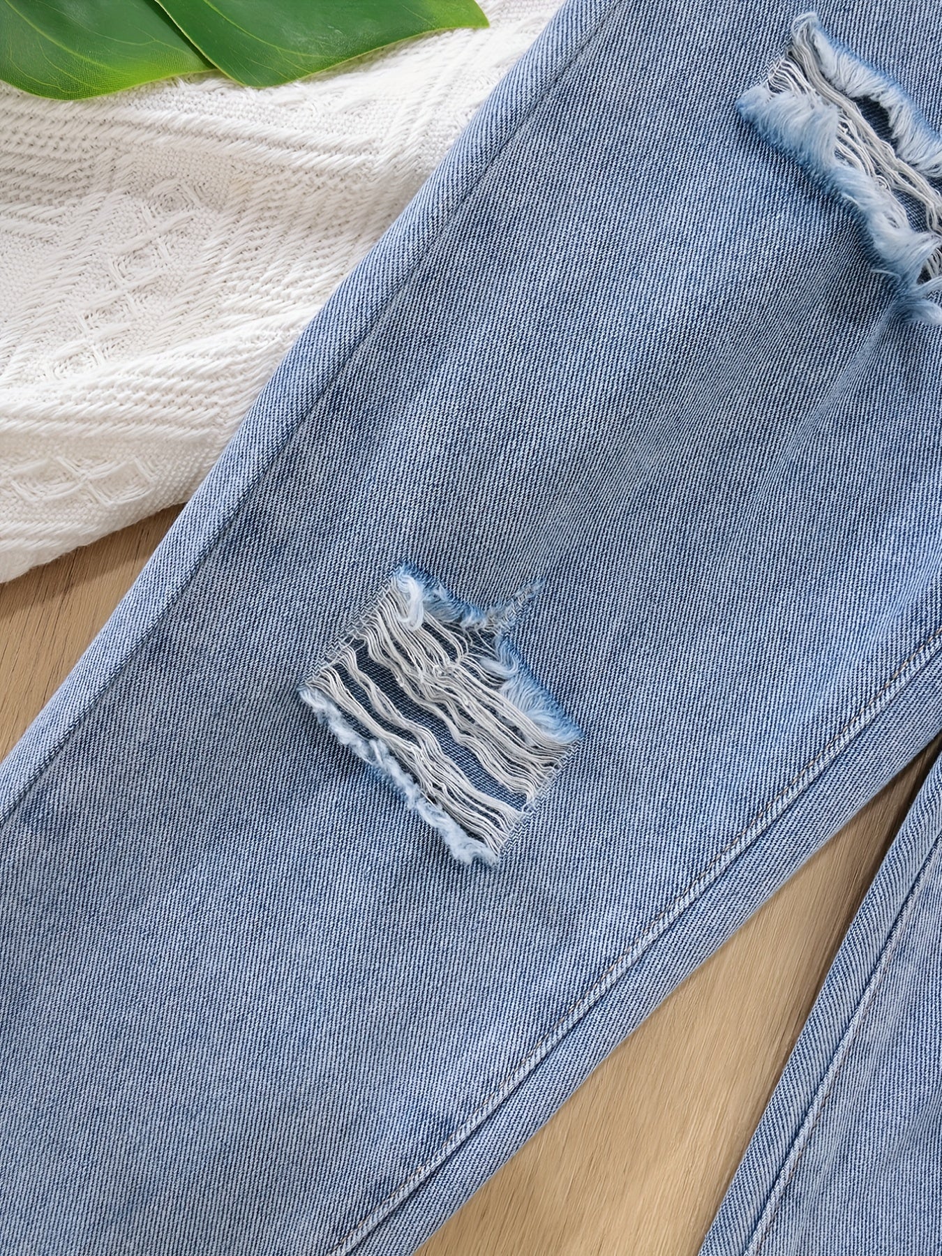 High Waist Tapered Ripped Jeans, Regular Fit