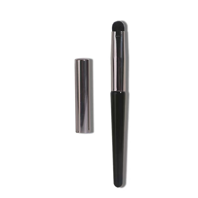 Professional Lip Makeup Brush with Cap