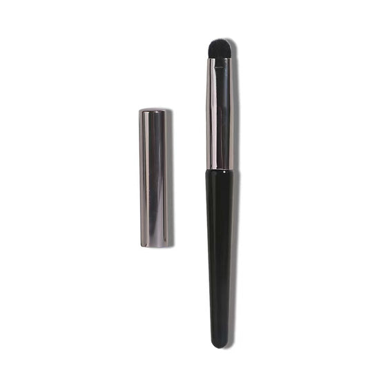 Professional Lip Makeup Brush with Cap