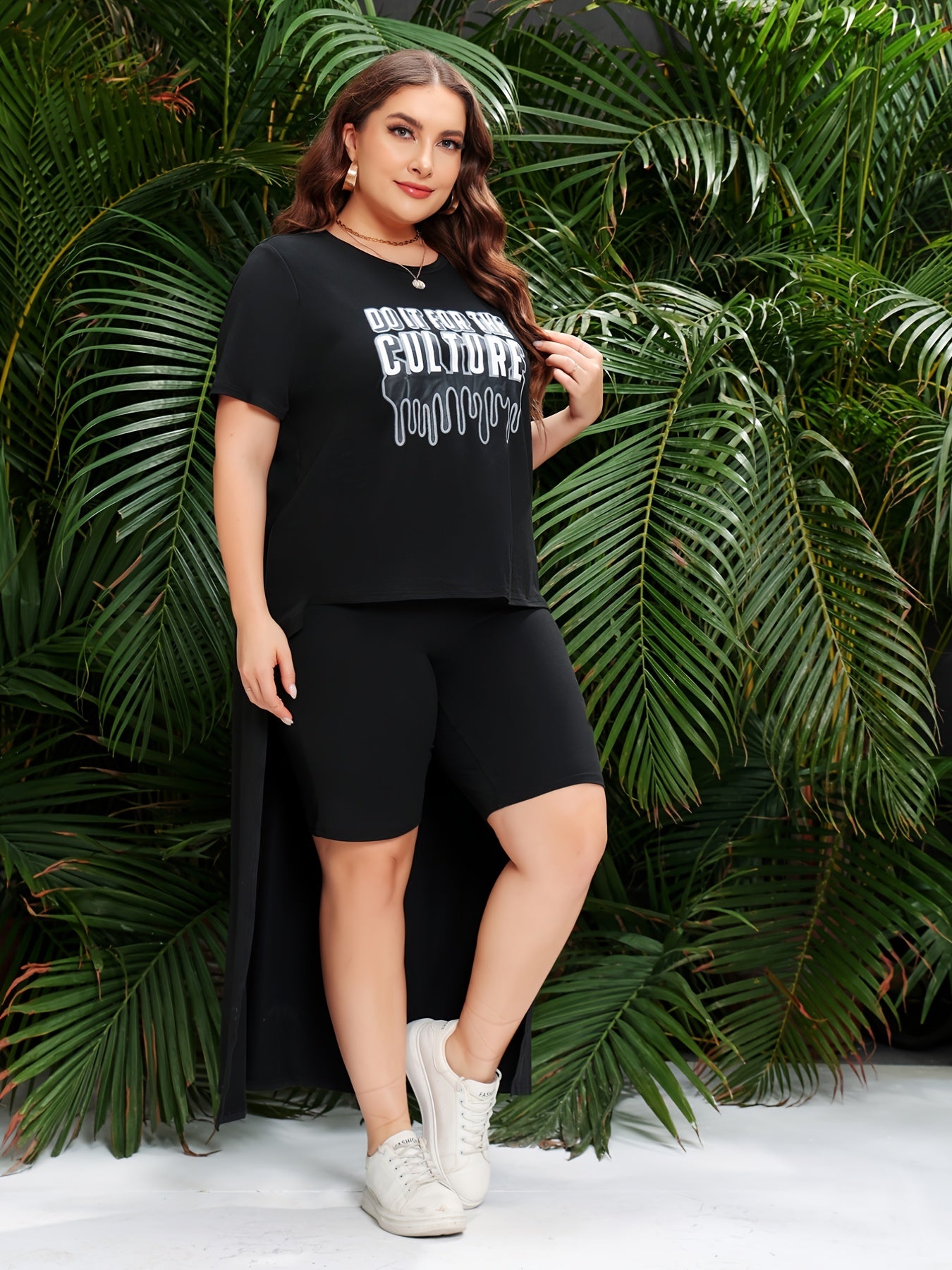 Dripping Letter Print Tee & Shorts Set