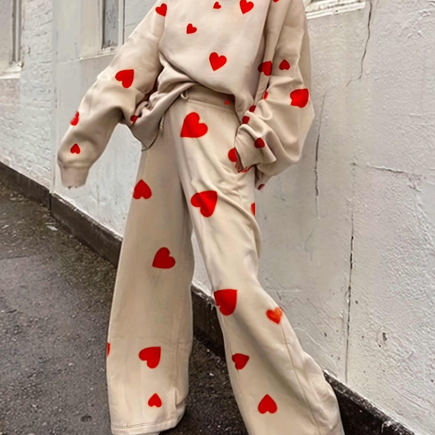 Heart Print Pullover Top & Drawstring Pants 2 Piece Set