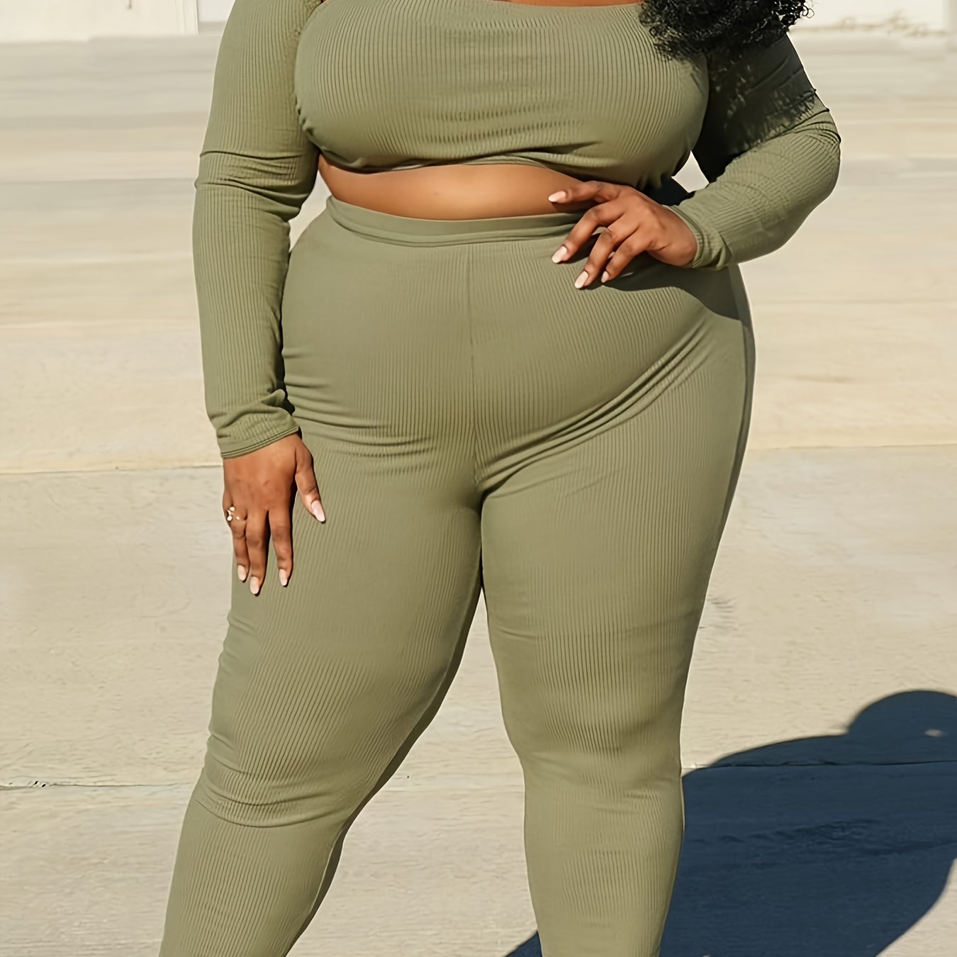 Women's Plus Ribbed Halter Neck Crop Top & Oversleeve & Pants Set
