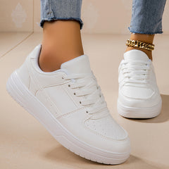 Faux Leather Flat Skate Shoes Non Slip Outdoor Sneakers
