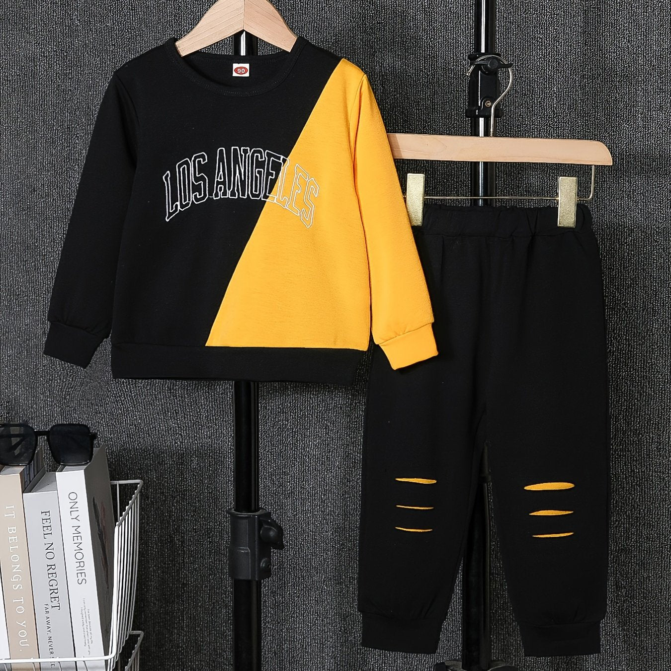 LOS ANGELES Graphic Print Boys Sweatshirt & Sweatpants Set