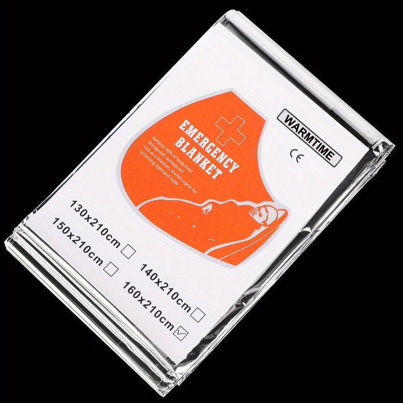 Compact Emergency Insulation Blanket for Outdoor Protection