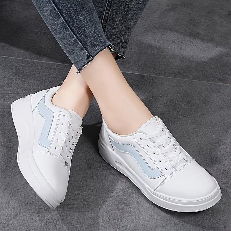 Women's Lightweight Lace-up Board Shoes Outdoor Sneakers