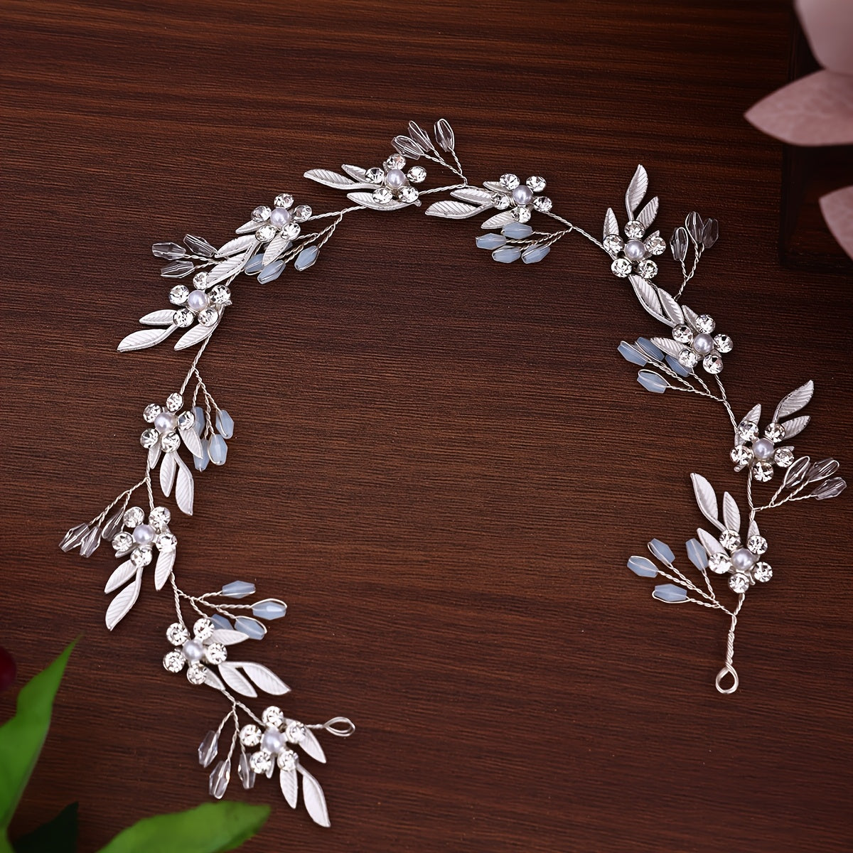 Fashionable Alloy Leaf Hairband Bridal Updo Hair Accessory Wedding Theme