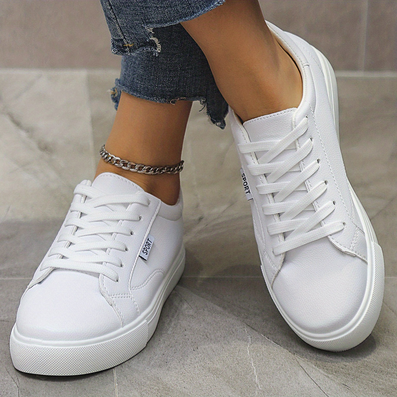 Women's Solid Skate Shoes Casual Lace Up Low Top Lightweight Faux Leather Shoes