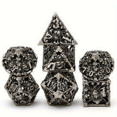 7pcs Hollow-eyed Monster Metal Polyhedral Dice Set
