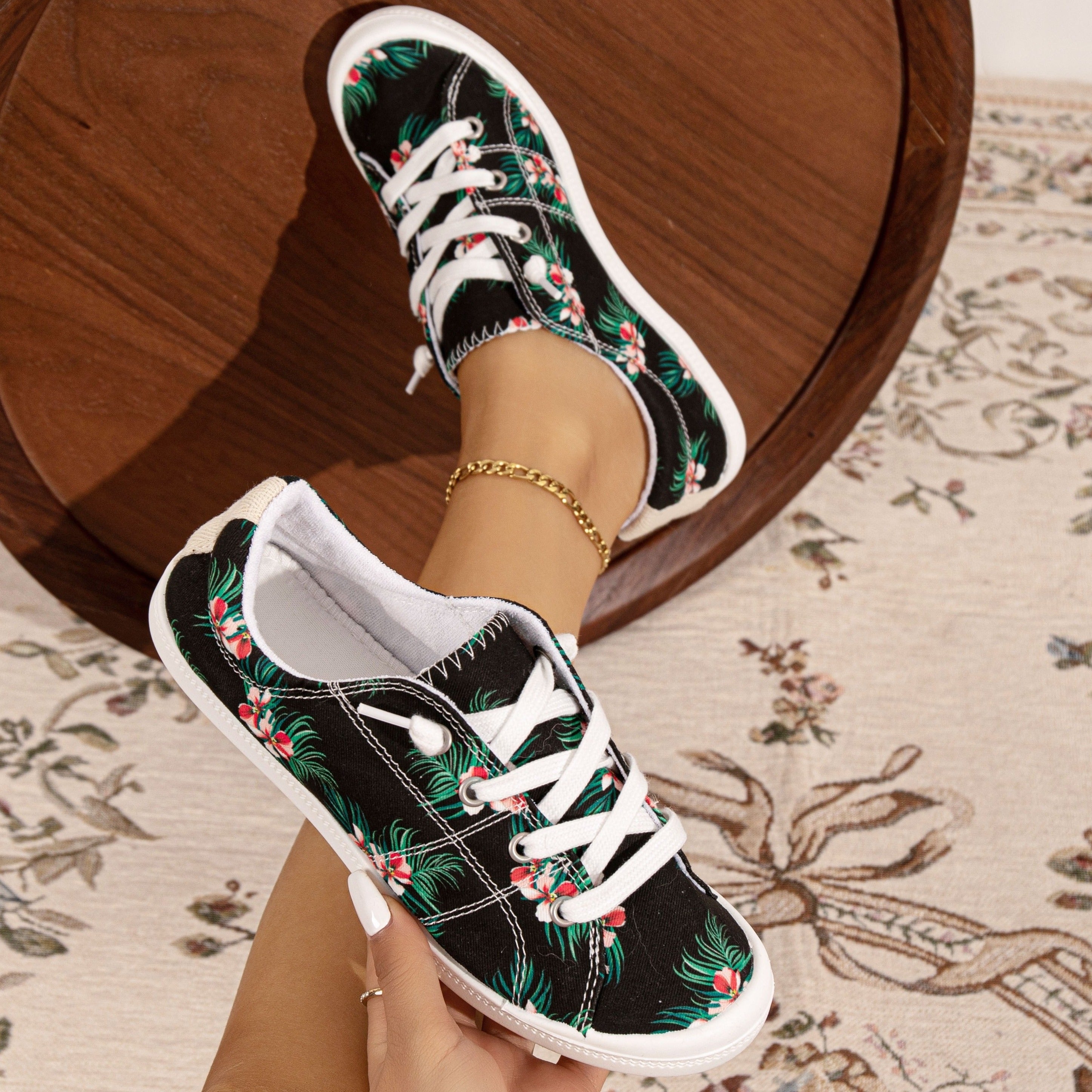 Flower Printed Canvas Lace-up Sneakers Low Top Casual Flat Shoes