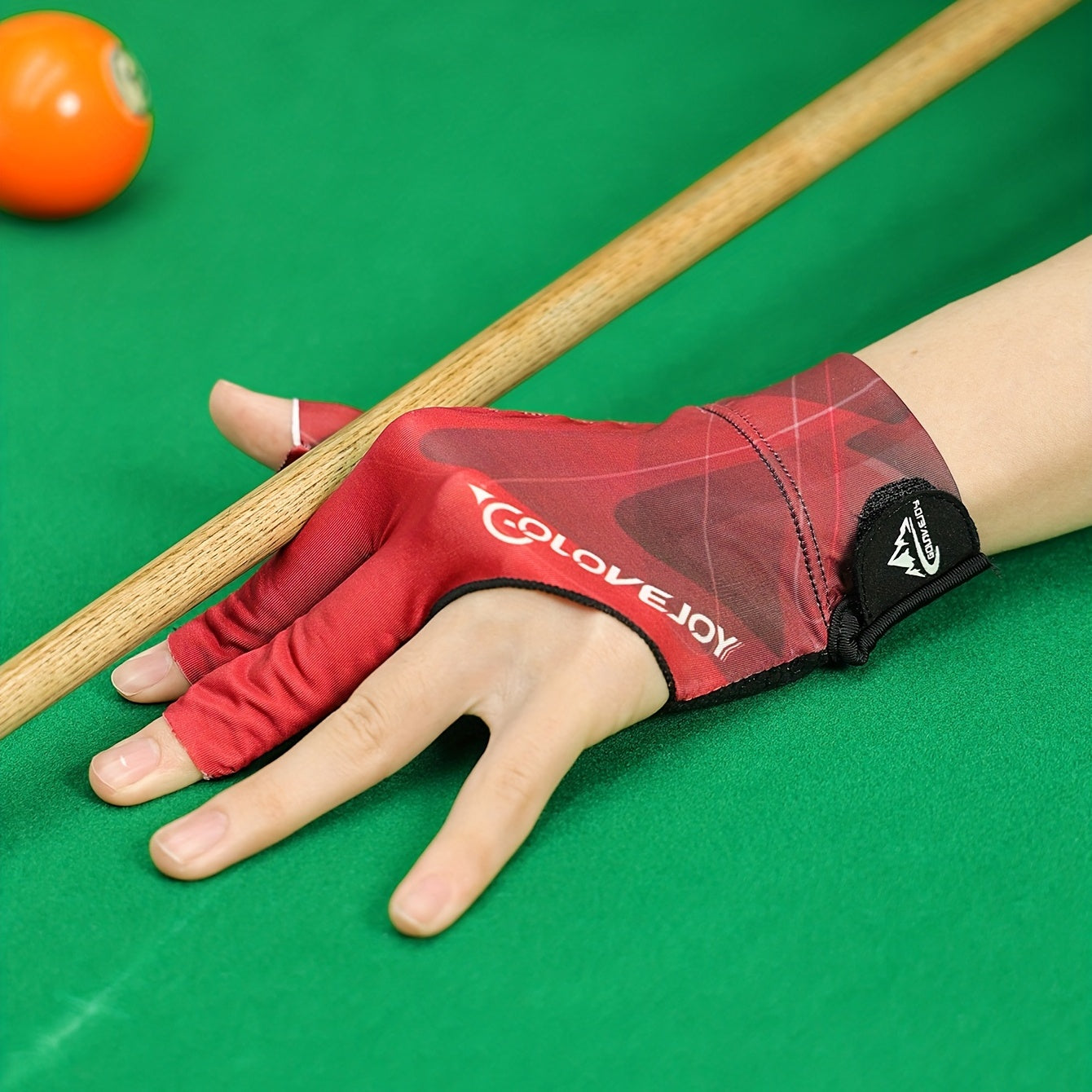 Non Slip Billiard Gloves for Enhanced Control and Comfort