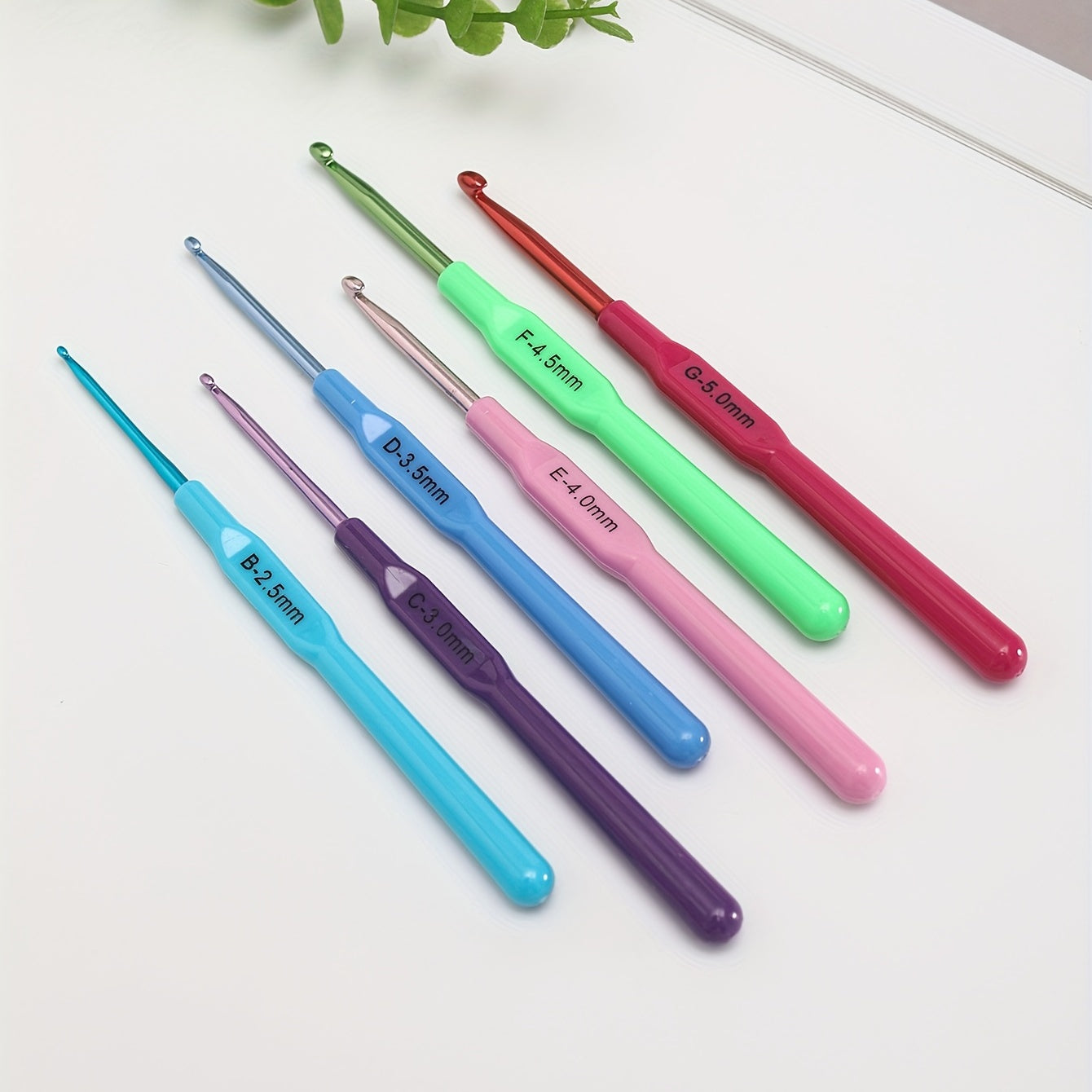 6pcs Thin Handle Crochet Hooks Soft Grip Set