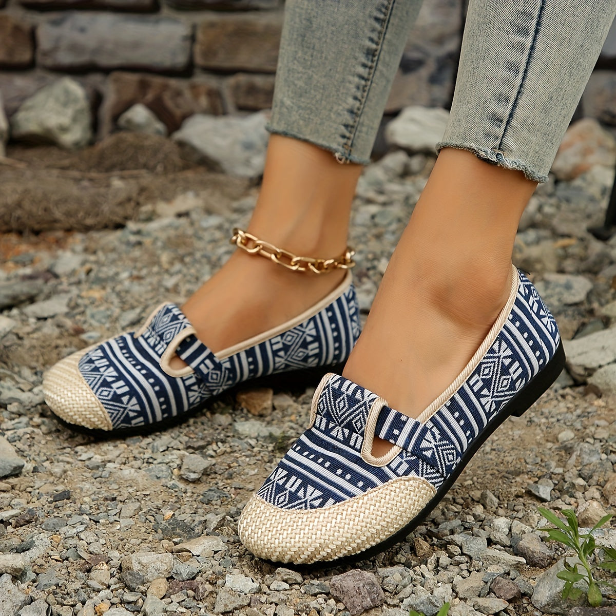 Women's Geometric Pattern Slip On Flat Shoes Lightweight Walking Shoes