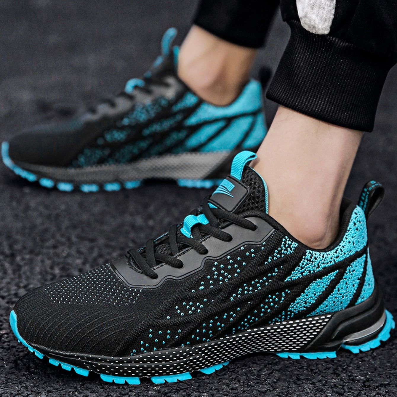 Men's Breathable Lightweight Running Shoes Non Slip Outdoor Walking Athletic