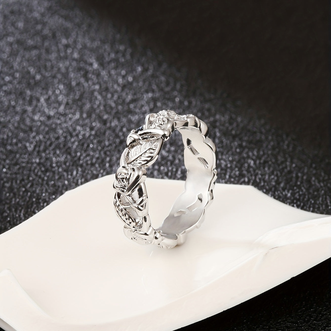 Hollowed Rose Flower And Leaf Ring