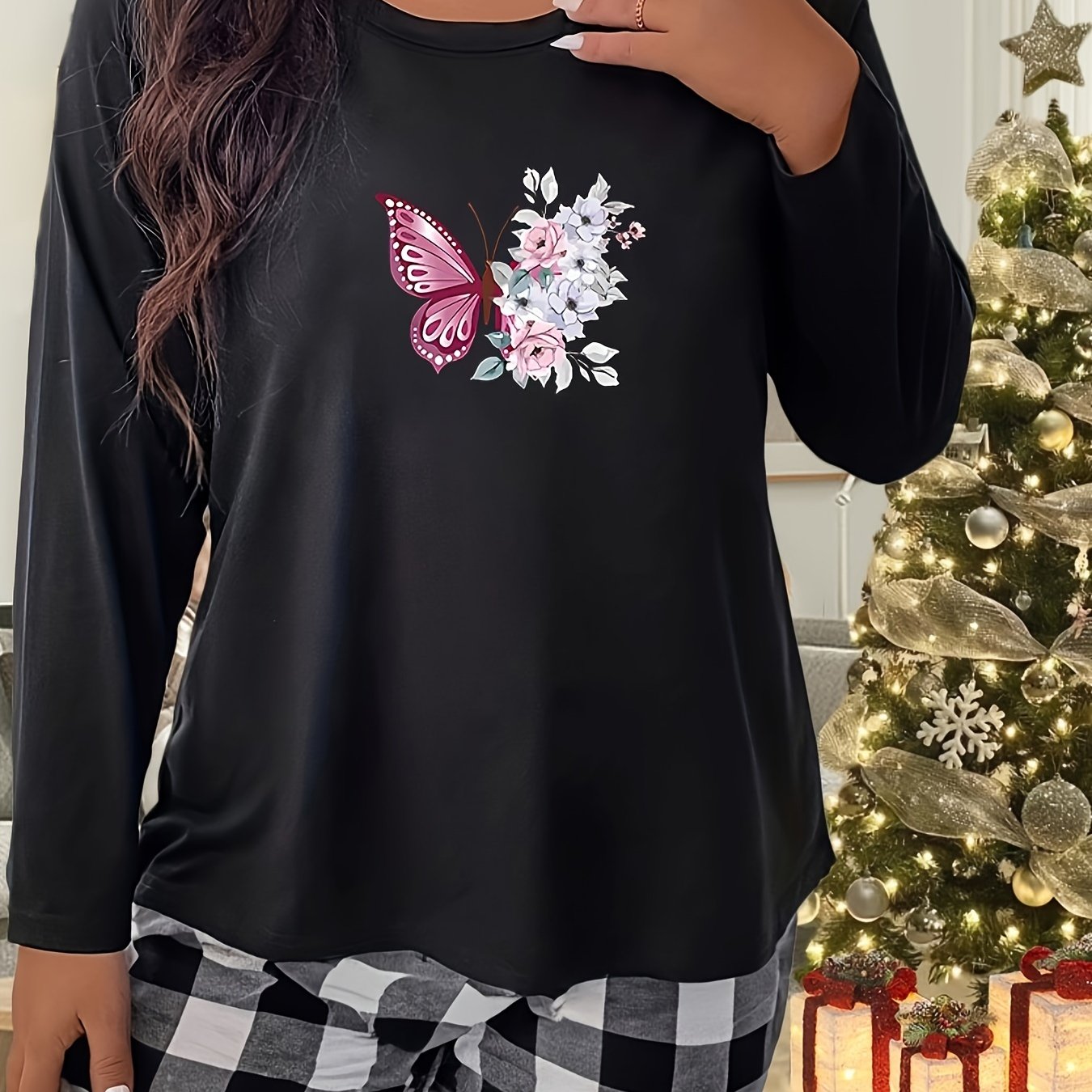 Floral Butterfly Graphic Long Sleeve Crew Neck Plus Size Sleepwear Top