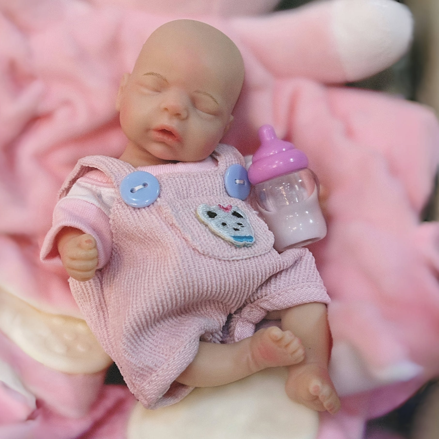 6 Inch Soft Silicone Reborn Girl Doll with Pink Closed Eyes