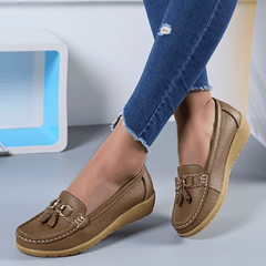 Women's Metal Decor Flats Slip On Shoes Soft Sole Walking Shoes
