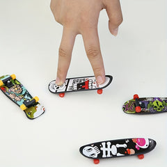 3pcs 5pcs Mini Finger Skateboard Set Creative Fingertip Movement Toy