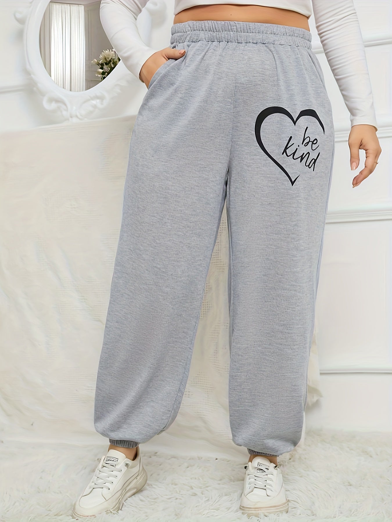 Women's Plus Size Sporty Pants Heart & Slogan Print Elastic Waist