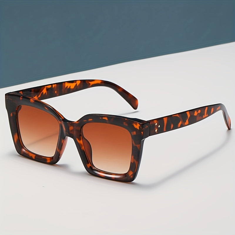 Retro Square Rivet Sunglasses UV400 Sun Shades for Driving