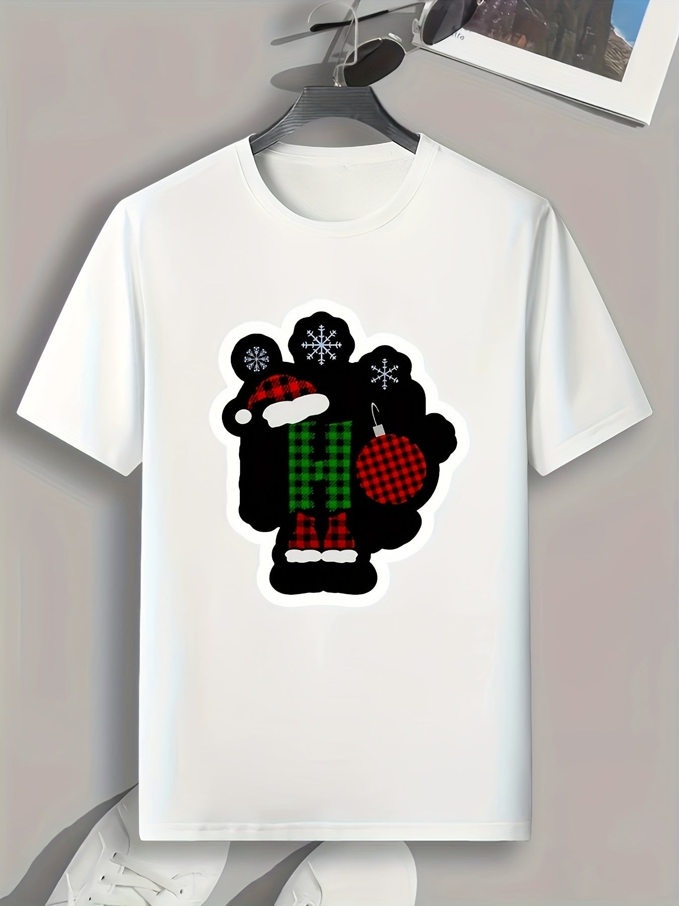 Christmas Element Men's Graphic T-shirt for Summer