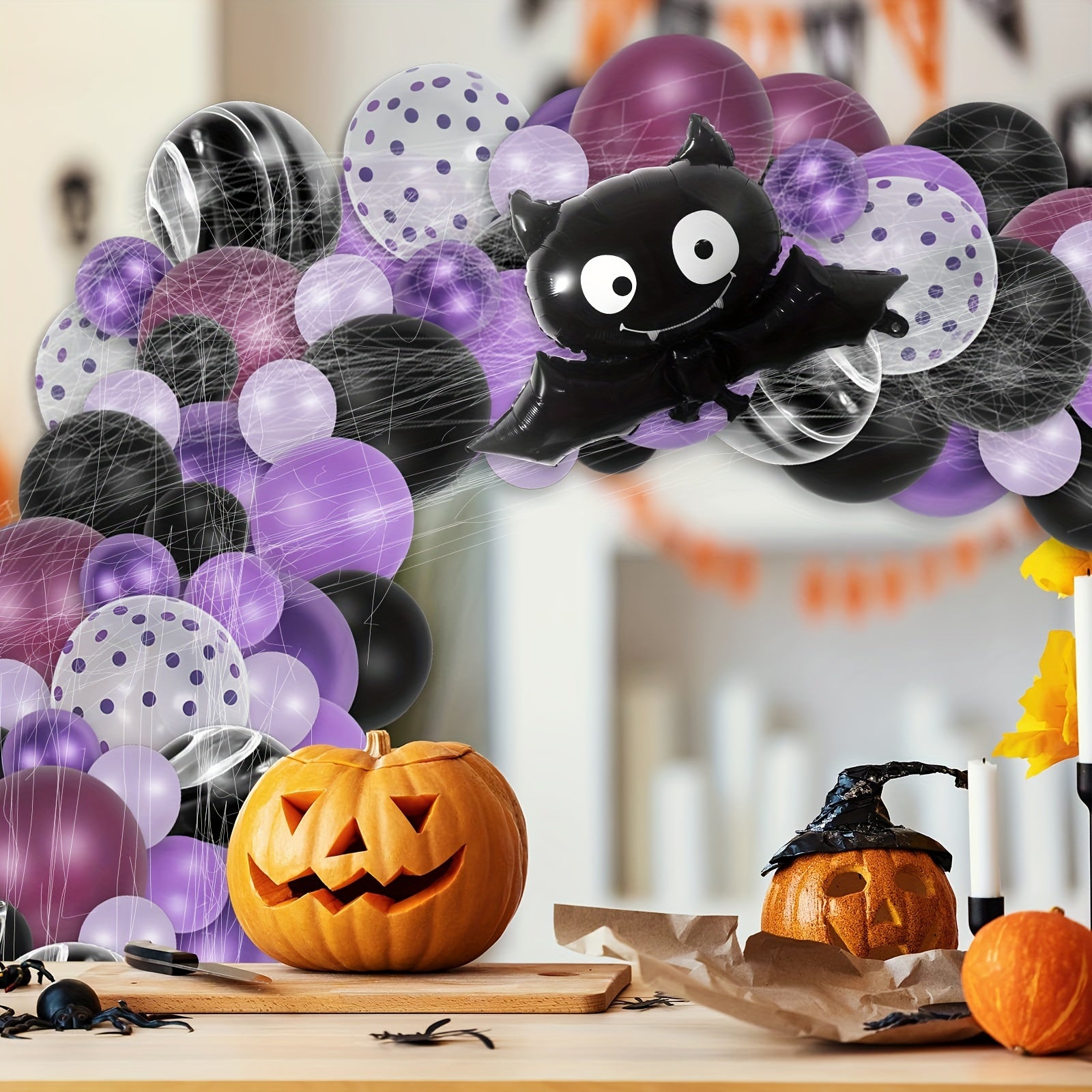 126pcs Halloween Balloon Arch Kit with Bat Balloons
