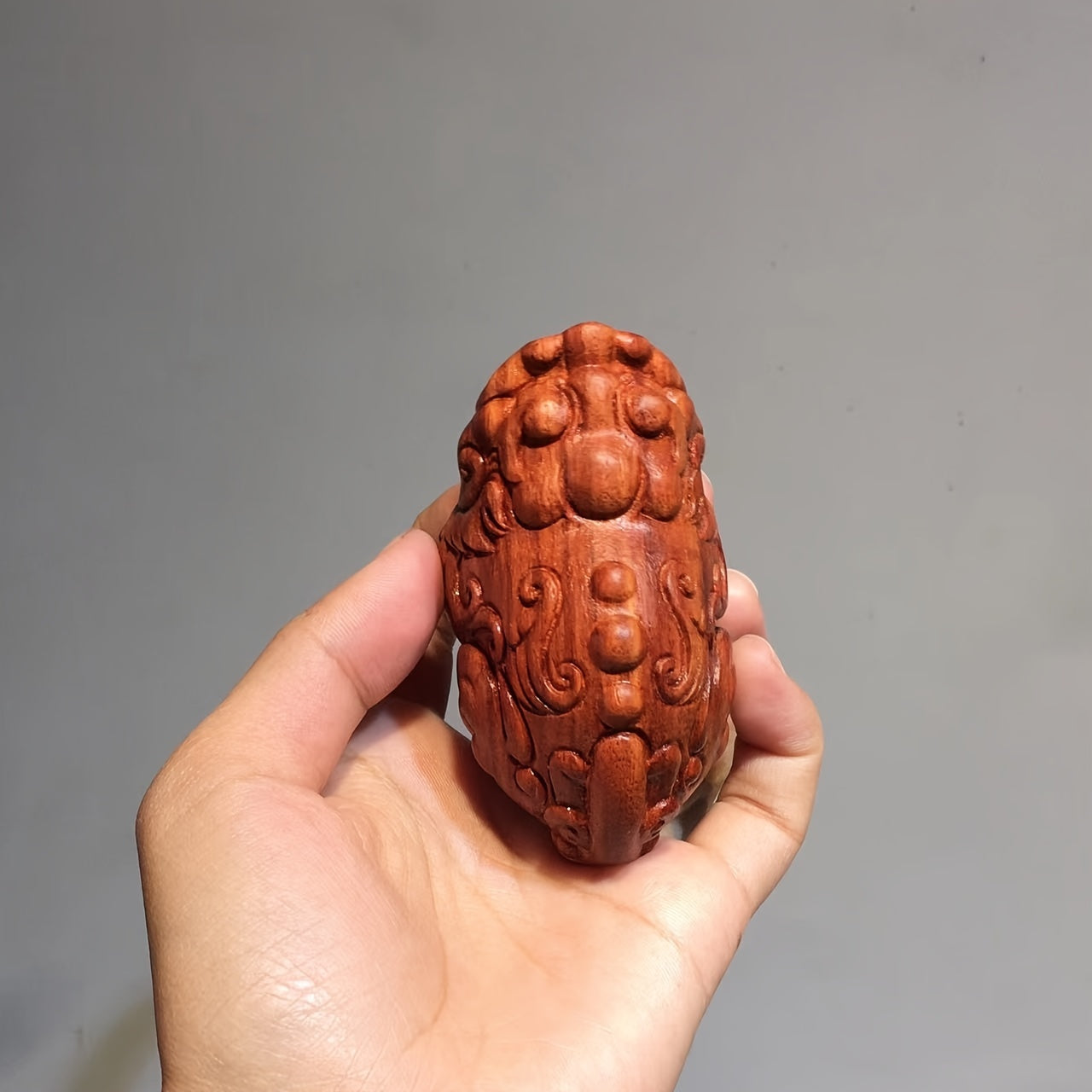 Men's Red Sandalwood Tobacco Pot Cut And Sew Ball Holder