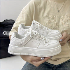 Women's Platform Skate Shoes Round Toe Lace Up Low Top Sneakers